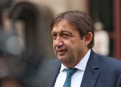 ШИШКОВ, ДА СИ КАЖЕ ВСИЧКО ЗА НЕЗАКОННОТО СТРОИТЕЛСТВО В „БАБА АЛИНО“