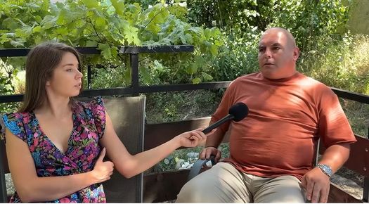 АКЪЛ ИМАТ ЛИ ТЕЛЕВИЗИИТЕ, ЧЕ ГО ПУСКАТ ТОЯ ПЛЯМПАЛНИК?! НАЙ МУ ОТИВА ПРИ „ДРЪЖКАТА НА МИКРОФОН“ НА ДУДУКА ДА ТИРАЖИРАТ ИЗМИШЛЬОТИНИ, КОИТО ГИ ЗНАЕЛИ „ВЪВ ВСЯКА КВАРТАЛНА КРЪЧМА“ ЗА „ПЕТРОХАН“ И АЛЕКСЕЙ ПЕТРОВ