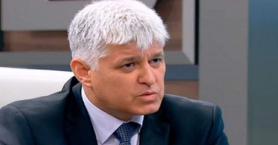 АБСОЛЮТНИЯ НЕПРОФЕСИОНАЛИЗЪМ НА МИТАКА /СТОЯНОВ/. ТАЗИ СЛОЖНА ОБСТАНОВКА НЕ Е ЗА КАДРИТЕ НА „ПРОГРЕСИВНА БЪЛГАРИЯ“. БЕЗПОМОЩНОСТТА ИМ ВЕЧЕ СТАВА ПЛАШЕЩА! БЪЛГАРИЯ ЗАГИВА ОТ ПОЛИТИЧЕСКА НЕИНТЕЛИГЕНТНОСТ