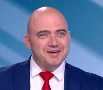 МИНИСТЪР ИЛИН ЩЕ МОЖЕ ДА СИ КУПИ „ЛИЪР ДЖЕТ“ ЗА ДА ЛЕТИ ЗА ПРОВЕРКИ ЗАЕДНО С НОВАТА „АГЕНЦИЯ ЗА МАЛОУМИЕ В ТУРИЗМА“ И ЩЕ ОСТАНЕ В ИСТОРИЯТА КАТО ТРЕТА НАЦИОНАЛНА КАТАСТРОФА. В ТУРИЗМА