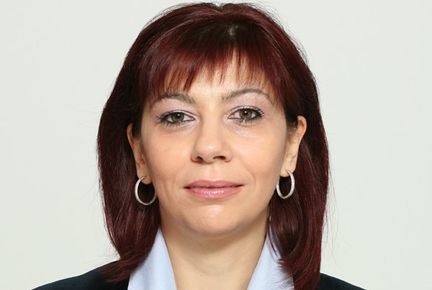 ГОТВИ ЛИ СТАТУКВОТО СИБИЛА СИМЕОНОВА ЗА ШЕФ НА ВАС