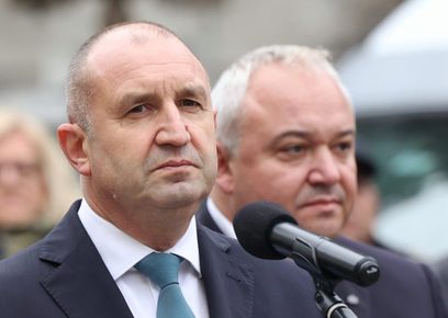 „ДЕМЕРДЖИЕВ СИ ИМАШЕ ШЕФ И ТОВА БЕШЕ ИЛИЯН ФИЛИПОВ“. ДУПКАТА НА РАДЕВ – ДЕМЕРДЖИЕВ ИМА ОСОБЕНИЯ ТАЛАНТ ДА ПРОИЗВЕЖДА ЗАГЛАВИЯ В ПОНЕДЕЛНИК, КОИТО ДА СЕ ПРЕВРЪЩАТ В ПОДИГРАВКИ ДО ПЕТЪК