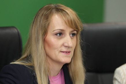 СКАНДАЛНИ ЗЛОУПОТРЕБИ В МОСВ – ХАРЧОВЕ НА ПАРИ ОТ ЕС, КОИТО ПРИКРИВАТ УПРАВЛЕНСКА НЕКОМПЕТЕНТНОСТ