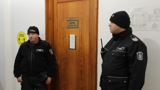 Съдът остави в ареста директора на ВиК - Бургас Цветан Мирчев
