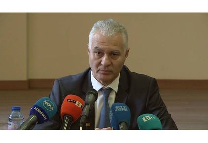 С огромно мнозинство парламентът избра Пламен Тончев за председател на ДАНС