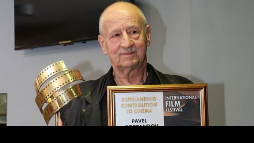 Павел Поппандов на 80: Aктьорът с десетки лица и една невероятна история