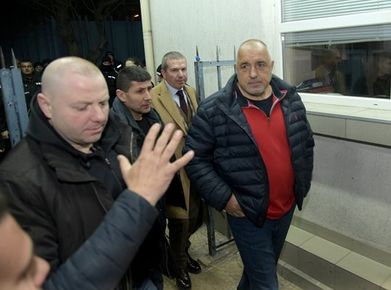„Народът иска да го види с белезници“: Нови разкрития по делото за ареста на Борисов