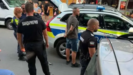 22 годишен криминално проявен мъж беше задържан след полицейско преследване в ...