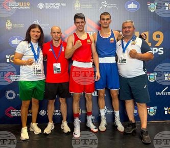 Владимир Давидов и Джан Фикрет се класираха за четвъртфиналите на ...