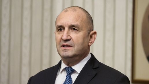 Управленската програма на министър председателя Румен Радев поставя редица амбициозни цели ...