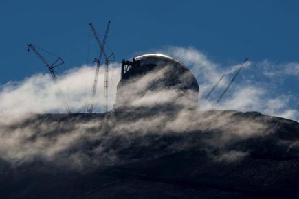 В чилийската пустиня Атакама навлиза във финалната си фаза изграждането ...