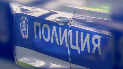 Лек автомобил се е врязал в оградата на детска градина ...