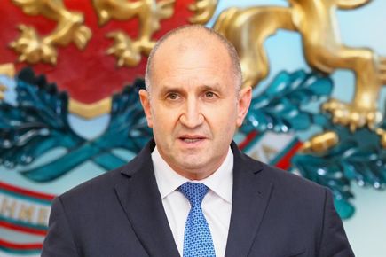 България обяви оттеглянето си от „коалицията на желаещите“, подкрепяща Украйна
