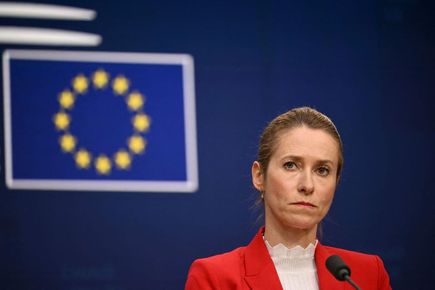 Главният дипломат на Брюксел подготвя следващата вълна от санкции срещу Москва. В интервю Кая Калас обяснява какво могат да очакват лоялните към Кремъл.