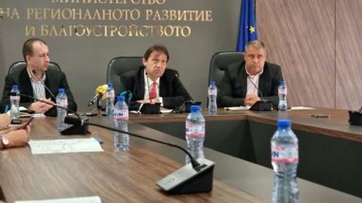 Иван Шишков: Ускоряваме ремонтите на пътищата в Северозападна България, няма да спираме обществените поръчки(ВИДЕО)
