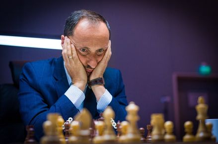 Веселин Топалов поведе на Гари Каспаров в Chess960 в Сейнт Луис