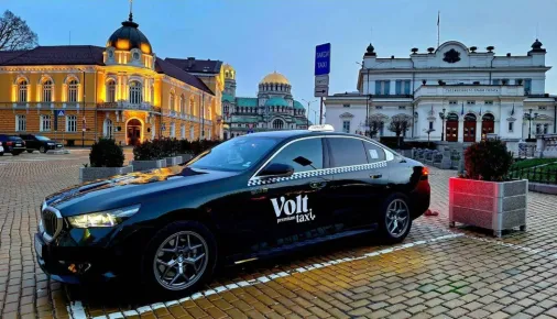 Volt Premium Taxi поръчва 200 автономни автомобила Level 4 от Tensor