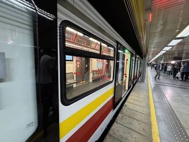 Инцидент в метрото: Пътник скочи на релсите на станция „Александър Малинов“