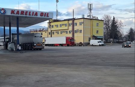 ТРАГЕДИЯ! Шофьор на камион почина в кабината си на ТИР паркинг край Струмяни