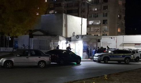Крими комедия в Югозапада! Мъж в рокля обра каса
