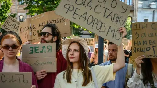 Украйна настръхва срещу Зеленски