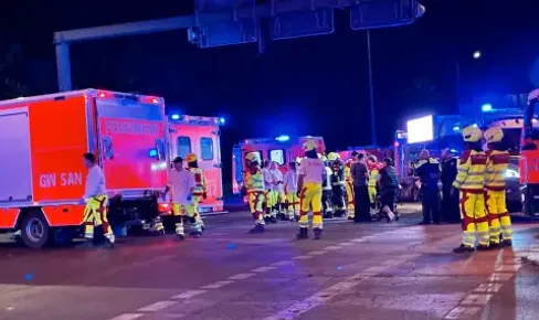 Кървава атака в Берлин: Кола се вряза в гей парада