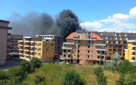 Четири автомобила изгоряха в Поморие и Бургас