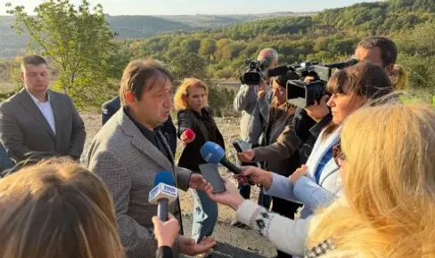 Шишков: Ако не бяхме затворили тунел „Топли дол“, щяхме да говорим не за тапи, а за линейки