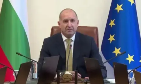 Правителството спира 3 милиона евро за оръжие за Украйна