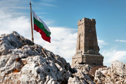 Правителството одобри финансиране от 3,15 млн. евро за реставрация на Паметника на свободата на връх Шипка