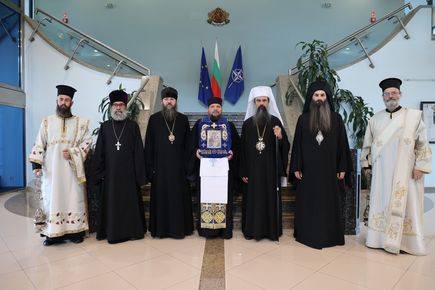 Чудотворната Хавайска икона на Пресвета Богородица пристигна за поклонение в България
