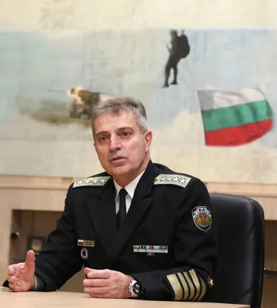 Адм. Ефтимов: Дронът край Кардам е бил отклонен от системите за електронна война