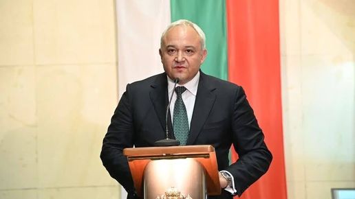 Министър Демерджиев: Евакуират се превантивно населените места в близост до завода в село Белица, няма данни за пострадали