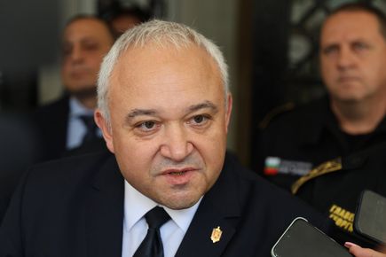 Демерджиев: Ще бъдат извършени проверки във всички складове за боеприпаси в страната