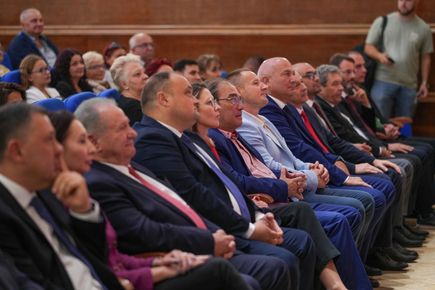 Граждани в Асеновград: Йотова и Вълчев са тандемът с предвидимост, опит и характер