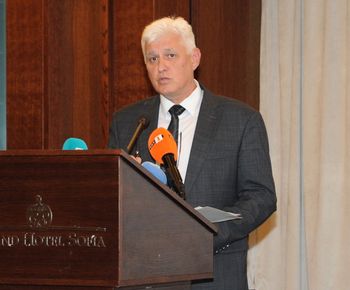Министър Димитър Стоянов: Засилваме наблюдението в Черно море и готовността за реагиране при заплахи