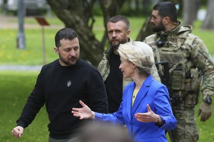 Д-р Илия Илиев в “Труд News”: Европеецът плаща войната на Зеленски