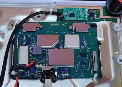 Украинците са манипулирали GPS-данни, за да заобикалят военните ограничения на Starlink, преди да бъдат хванати от Илон Мъск