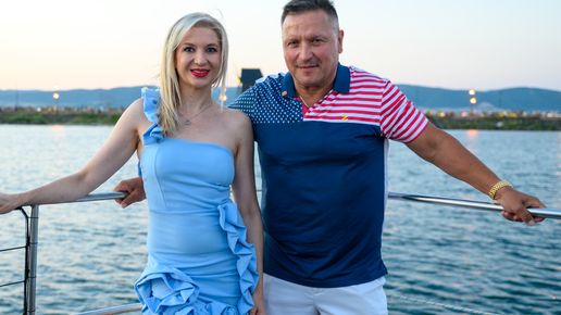 Нина Хамилтън, председател на Балканската медийна асоциация  и Зий Ребело, холивудски продуцент и меценат за призьорите на Наградите за бизнес и туризъм в интервю за БНР и водещата Анелия Торошанова