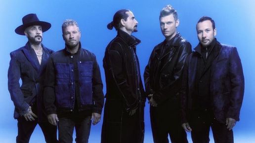 Лудост по Backstreet Boys! 470 000 фенове превърнаха Дюселдорф в машина на времето