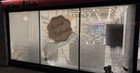 Пекарната за самообслужване в Монреал отново е вандализирана, тъй като е оставено антитехнологично съобщение