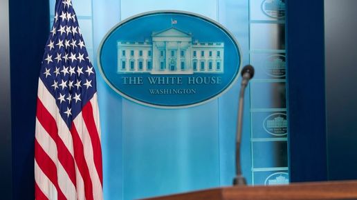 CNN, MS NOW и Politico разширяват делото срещу Тръмп в Белия дом, позовавайки се на продължаваща „дискриминация на гледна точка“