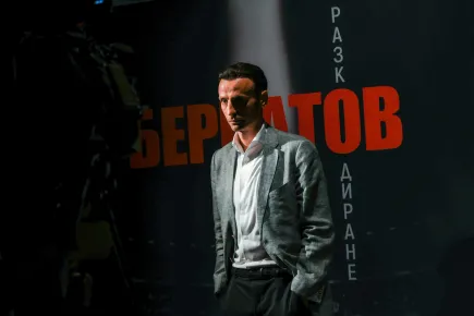 Бербатов идва в Плевен с моноспектакъла “Разкодиране”
