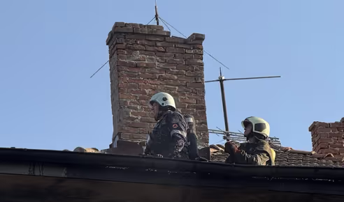 Респект и признание за екипите на ПБЗН след успешно изгасен пожар в Тръстеник