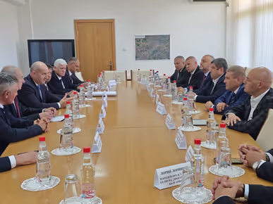 Община Плевен докладва напредъка по ВиК проектите на работна среща с премиера Румен Радев