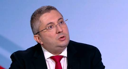 Николай Нанков за мантинелите: Шишков да не пада от Марс? Няма поръчка за 1 млрд. евро. Има за 490 млн. и тя не е спряна