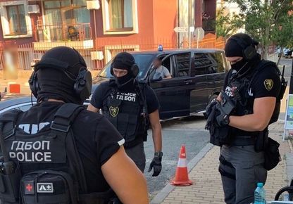 По искане на Европрокуратурата ГДБОП арестува осем души за измама с евросредства за близо 1 млн. евро