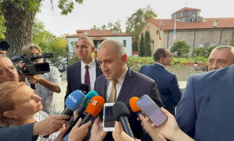 Радев: Има логически предпоставки, които сочат към една страна като източник на дроновете, но нямаме доказателства