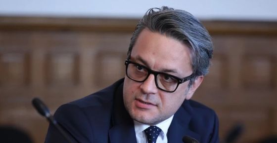 Тома Биков с остри критики към кабинета: „5 месеца няма нито една икономическа мярка“