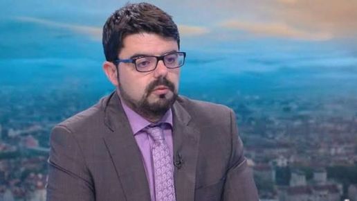 Мартин Владимиров: Исканото поскъпване на газа с 34% е реалистично, парното може да скочи с 20%